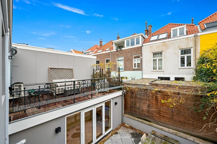 Foto 43 van De Ruijterstraat 33