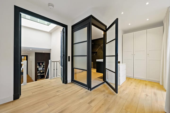 Foto 42 van De Ruijterstraat 33