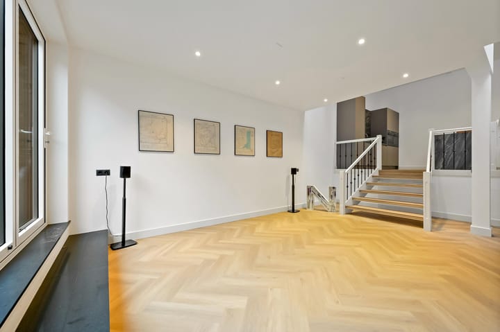 Foto 29 van De Ruijterstraat 33