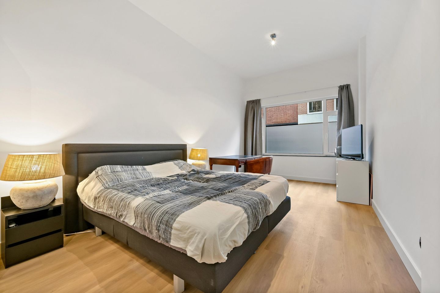 Foto 10 van De Ruijterstraat 33