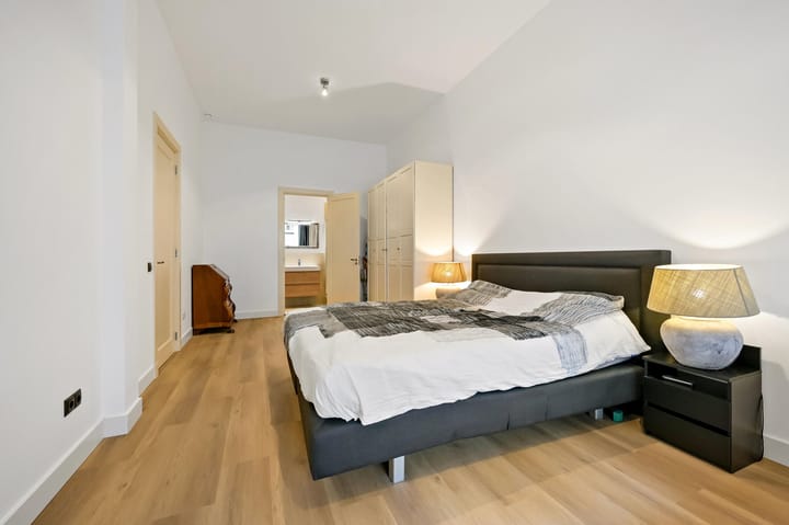 Foto 9 van De Ruijterstraat 33