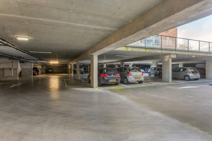 Photo 21 of Wethouder Schuurmanslaan 4-C