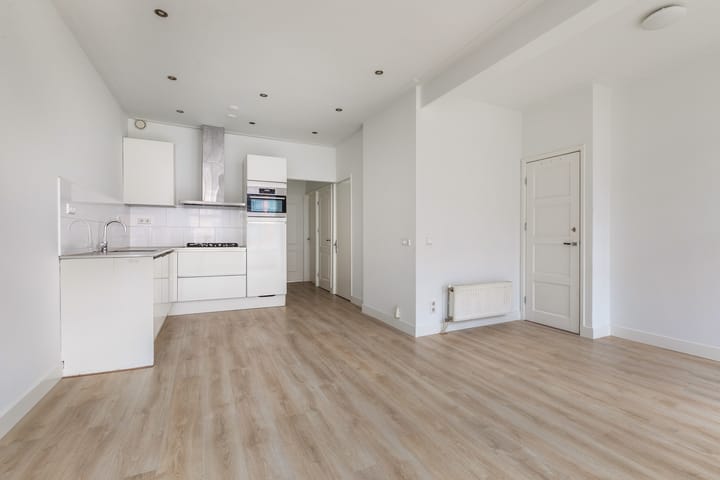 Foto 9 van Van Woustraat 115-1