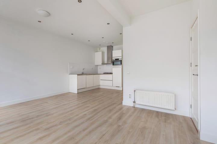 Foto 10 van Van Woustraat 115-1