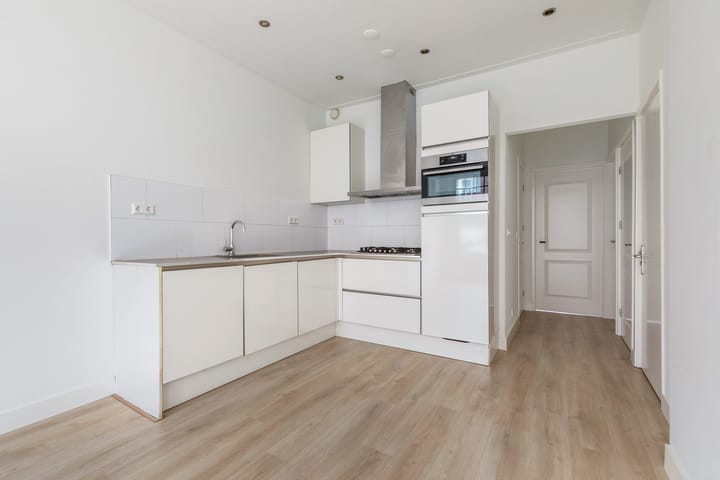 Foto 11 van Van Woustraat 115-1