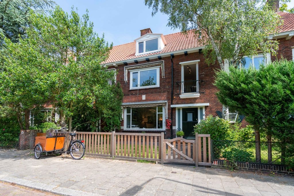 Buying a house in The Netherlands., Storm van 's-Gravesandeweg 2