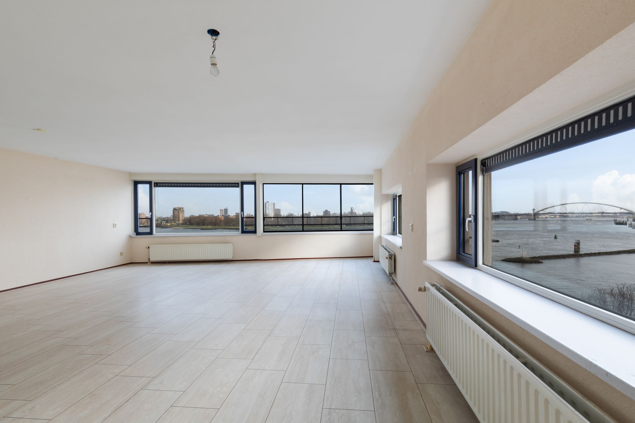 Foto 6 van Adriaan Kooningsstraat 204