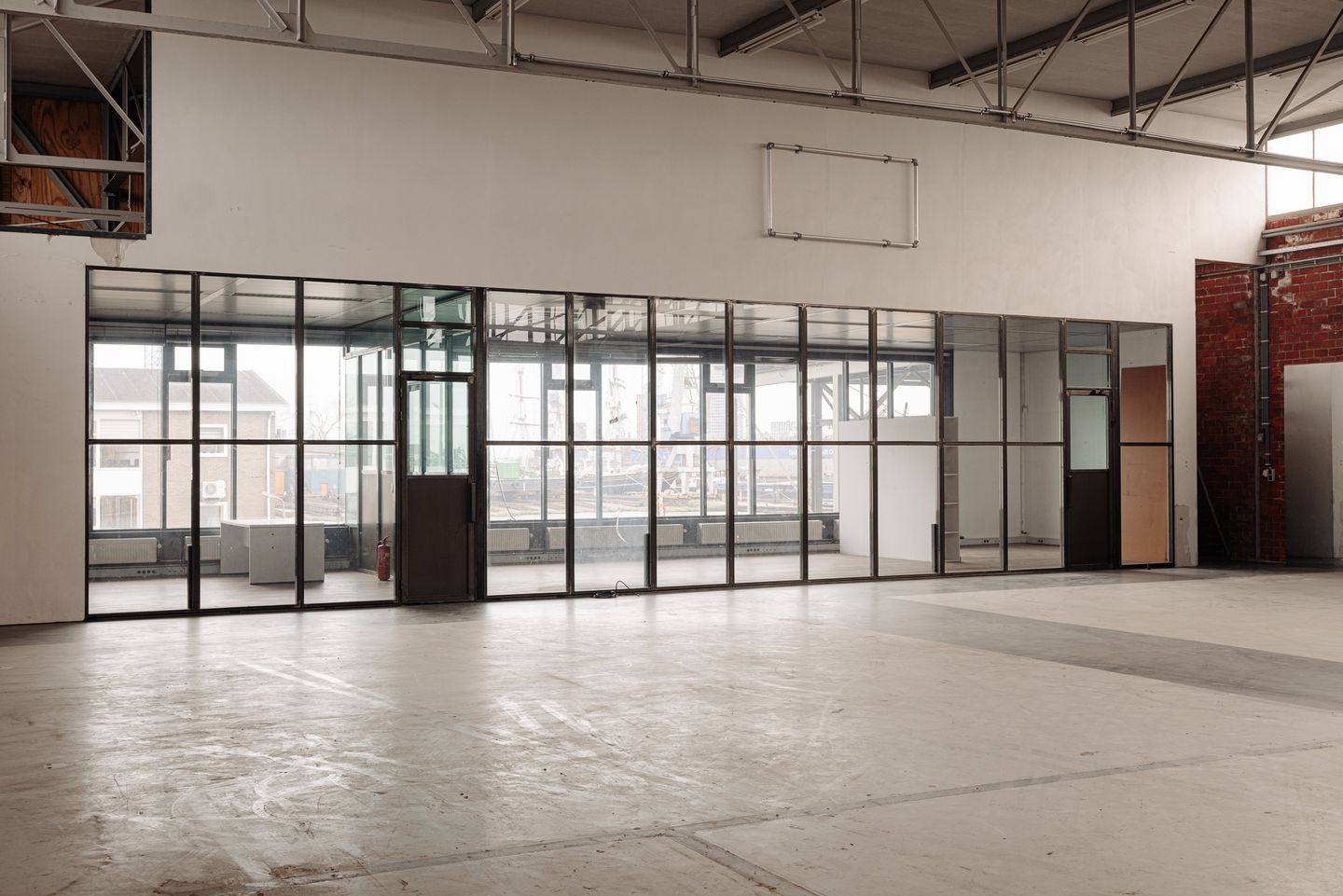 View photo 5 of Nieuwendammerdijk 536-B