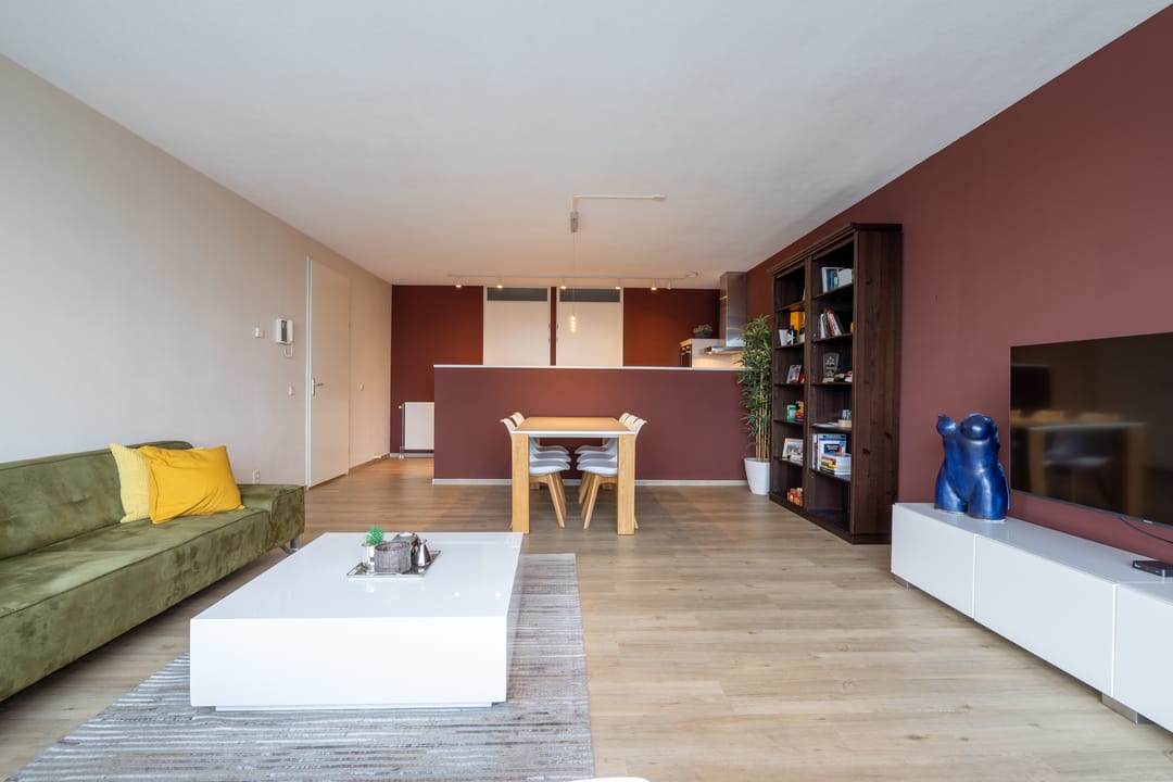 Photo 11 of Kratonkade 652