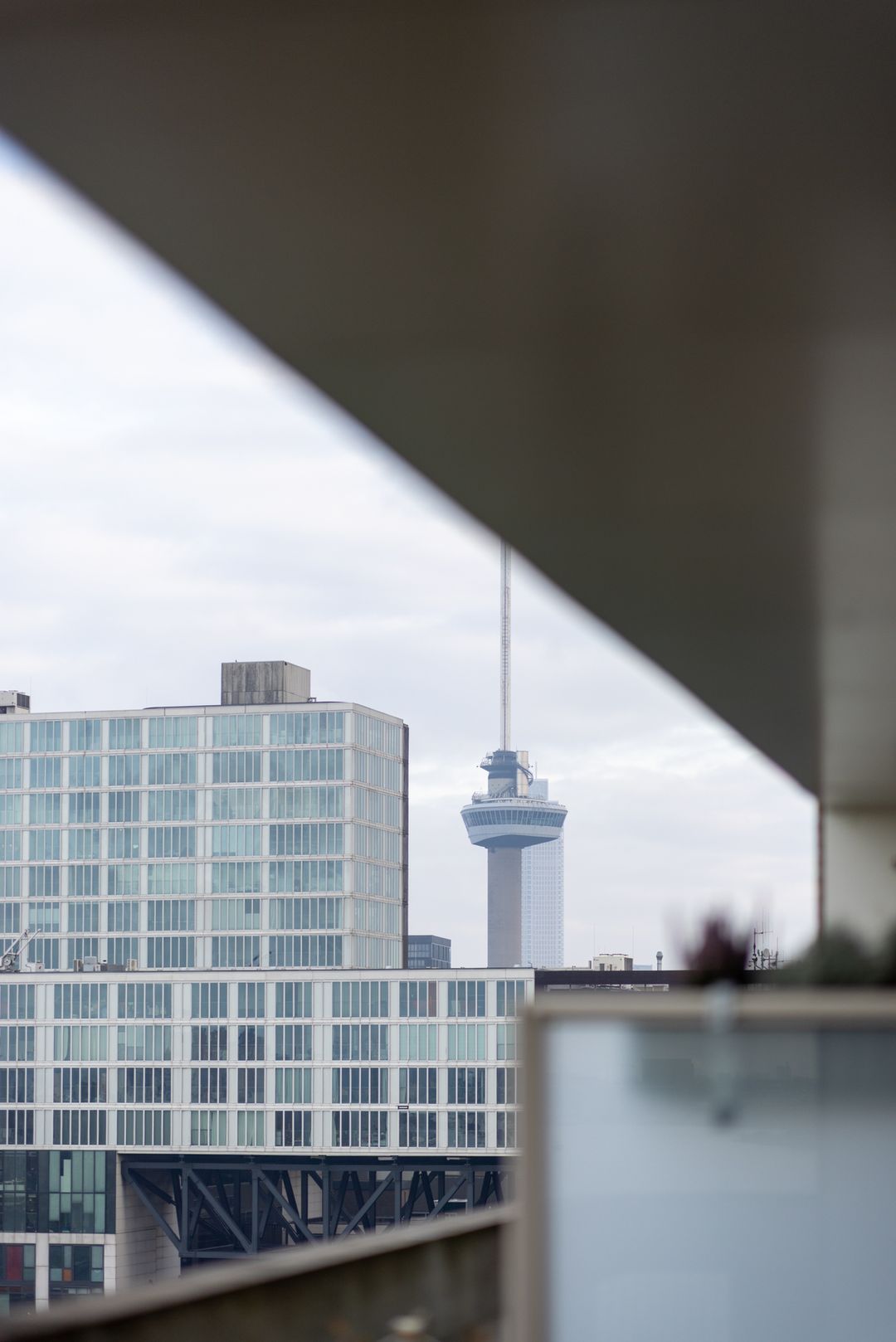 Photo 16 of Kratonkade 652