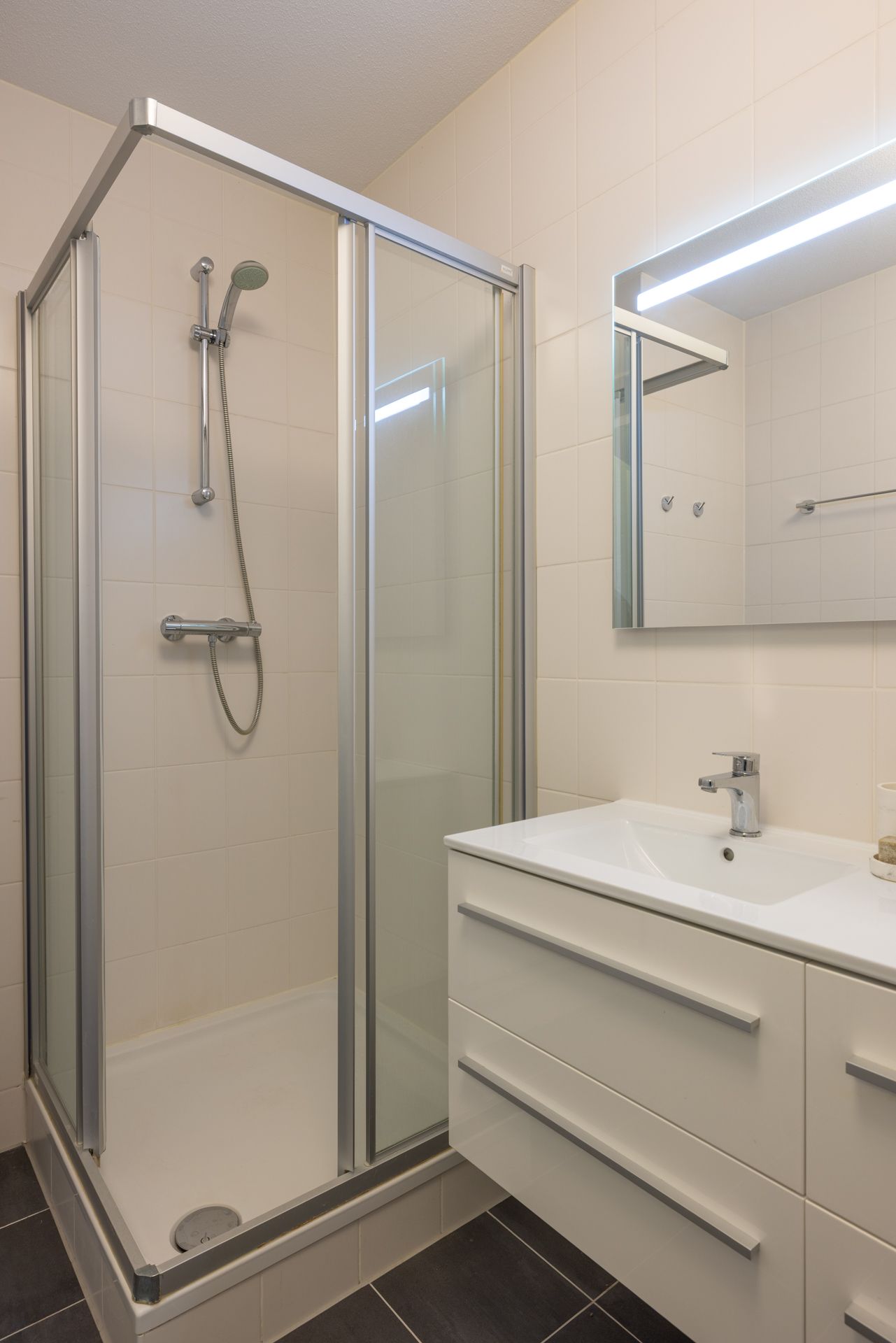 Photo 30 of Kratonkade 652