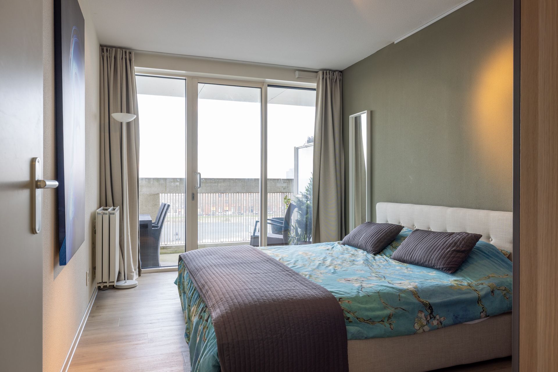 Photo 21 of Kratonkade 652