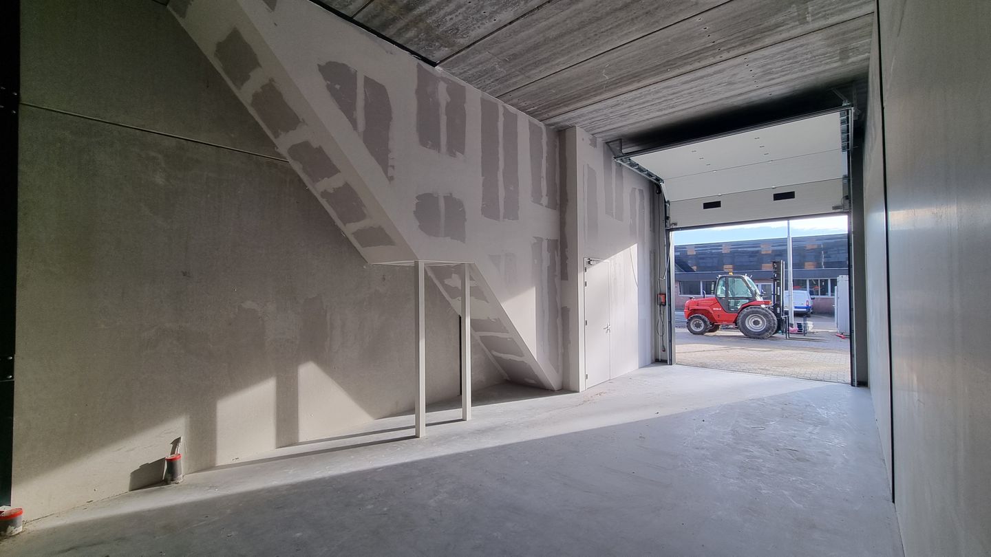 Bekijk foto 3 van Rhijnkant 11-07 en 11-24