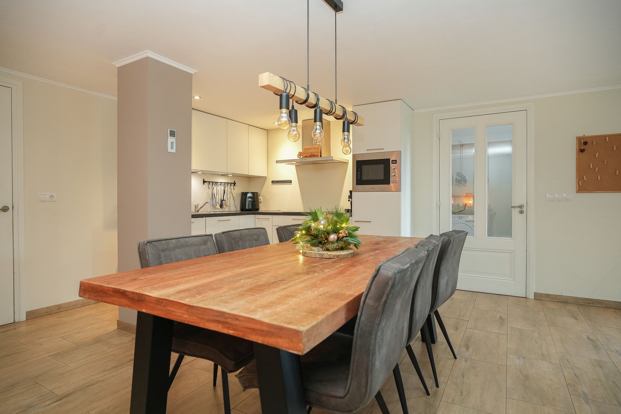 Foto 15 van Meerenstraat 7-B