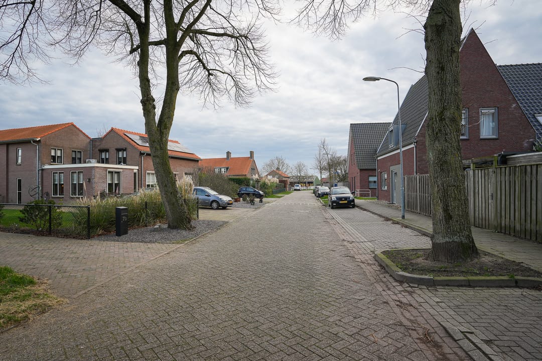 Foto 62 van Meerenstraat 7-B