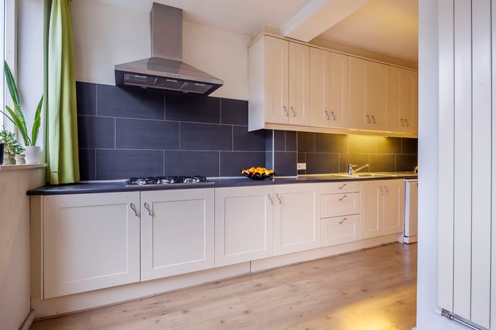 Foto 4 van Schrijnwerkerstraat 17