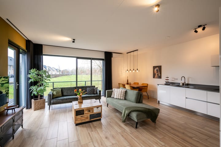 Foto 7 van Meibloem 7