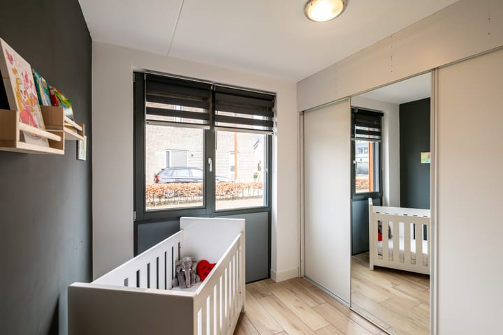 Foto 14 van Meibloem 7