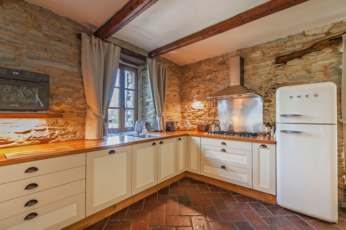 Foto 4 van Frazione Arzello 79