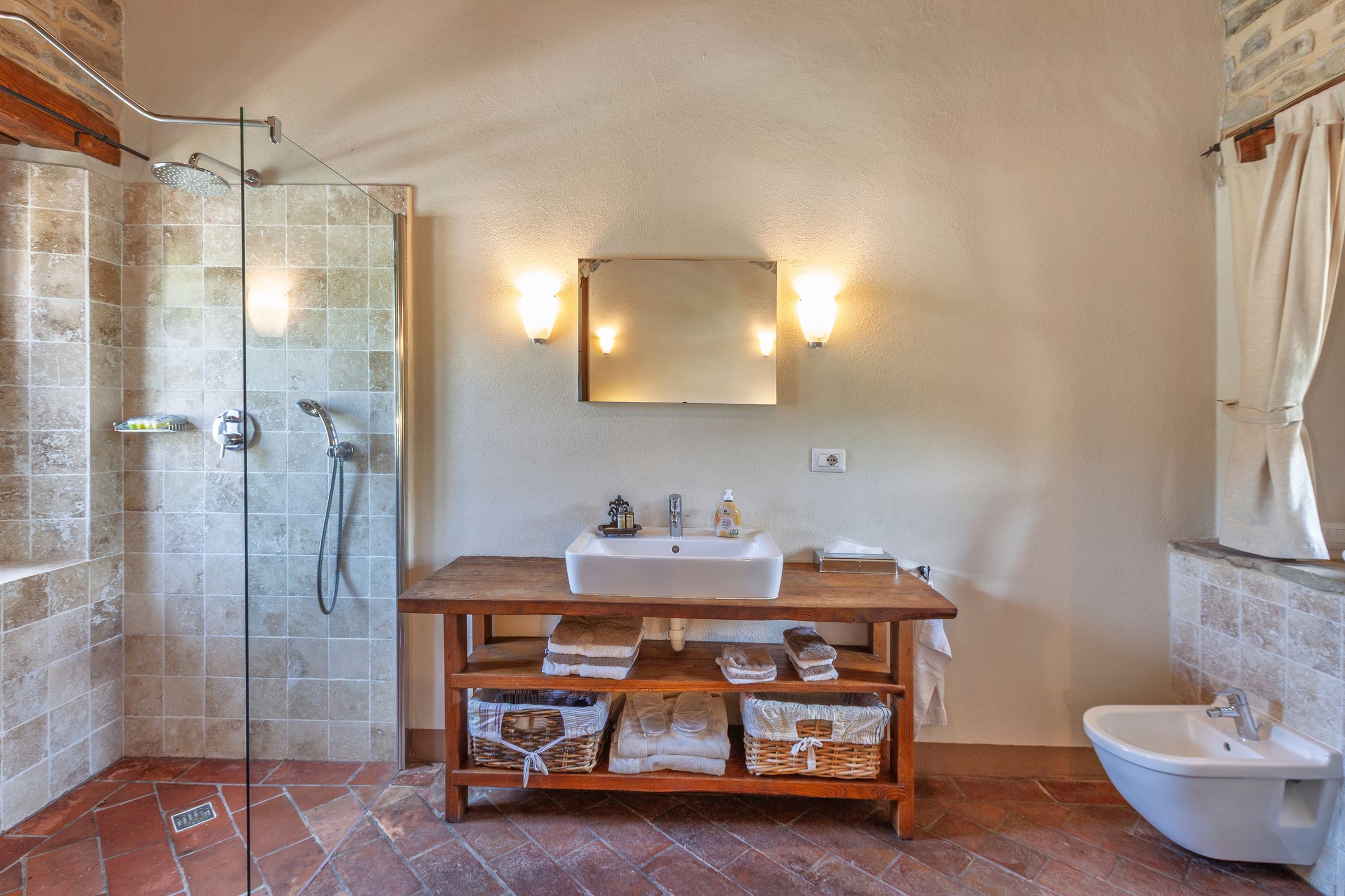 Foto 21 van Frazione Arzello 79