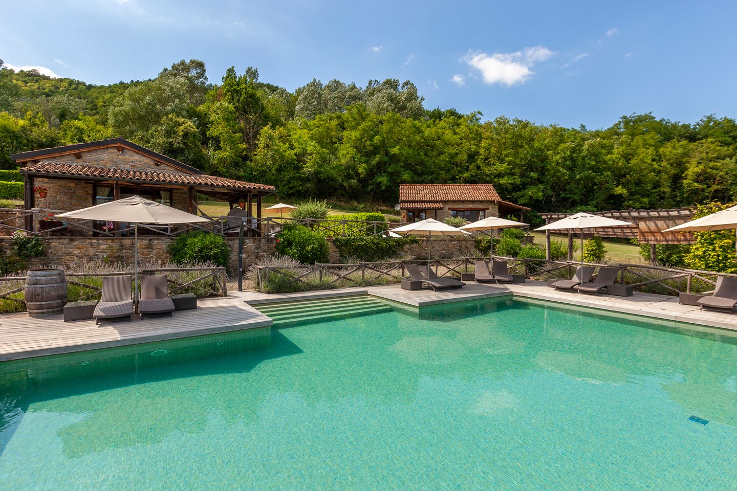 Foto 25 van Frazione Arzello 79