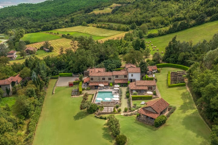 Foto 2 van Frazione Arzello 79