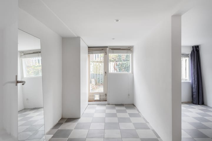 Joost van Geelstraat 8-B