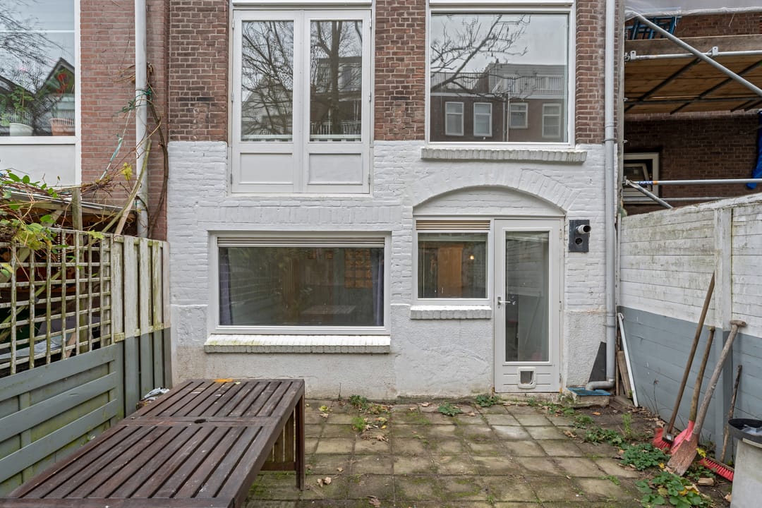 Foto 23 van Joost van Geelstraat 8-B