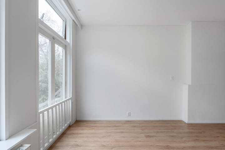 Foto 9 van Joost van Geelstraat 8-B