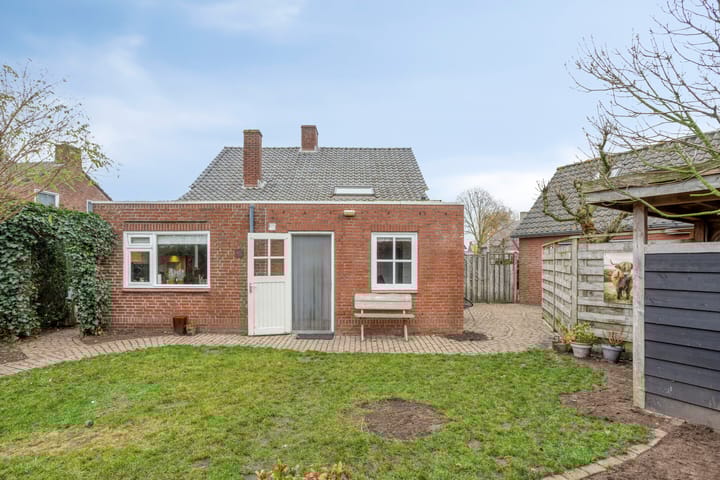 Photo 36 of Dorpsstraat 26