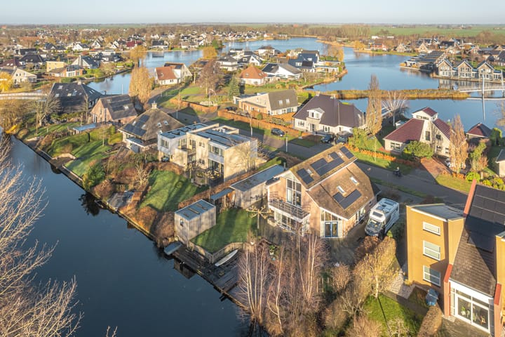 Photo 35 of Steiger 10