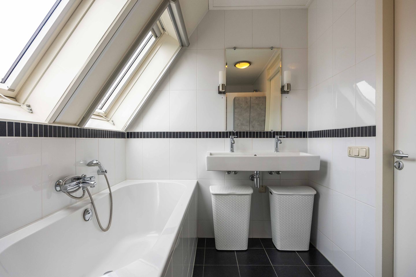 Foto 35 van De Akkerstraat 4