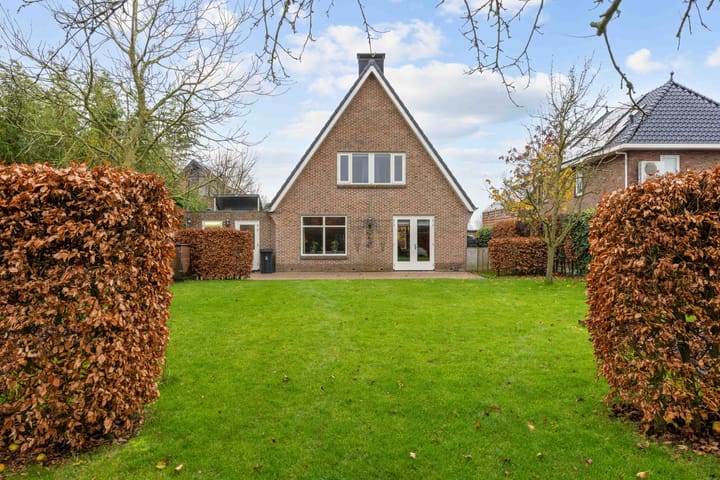 Foto 48 van De Akkerstraat 4