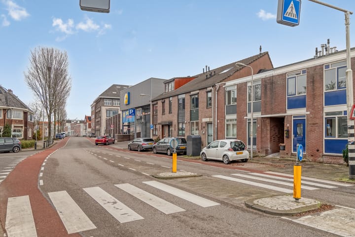 Foto 6 van Lazaruskade 27