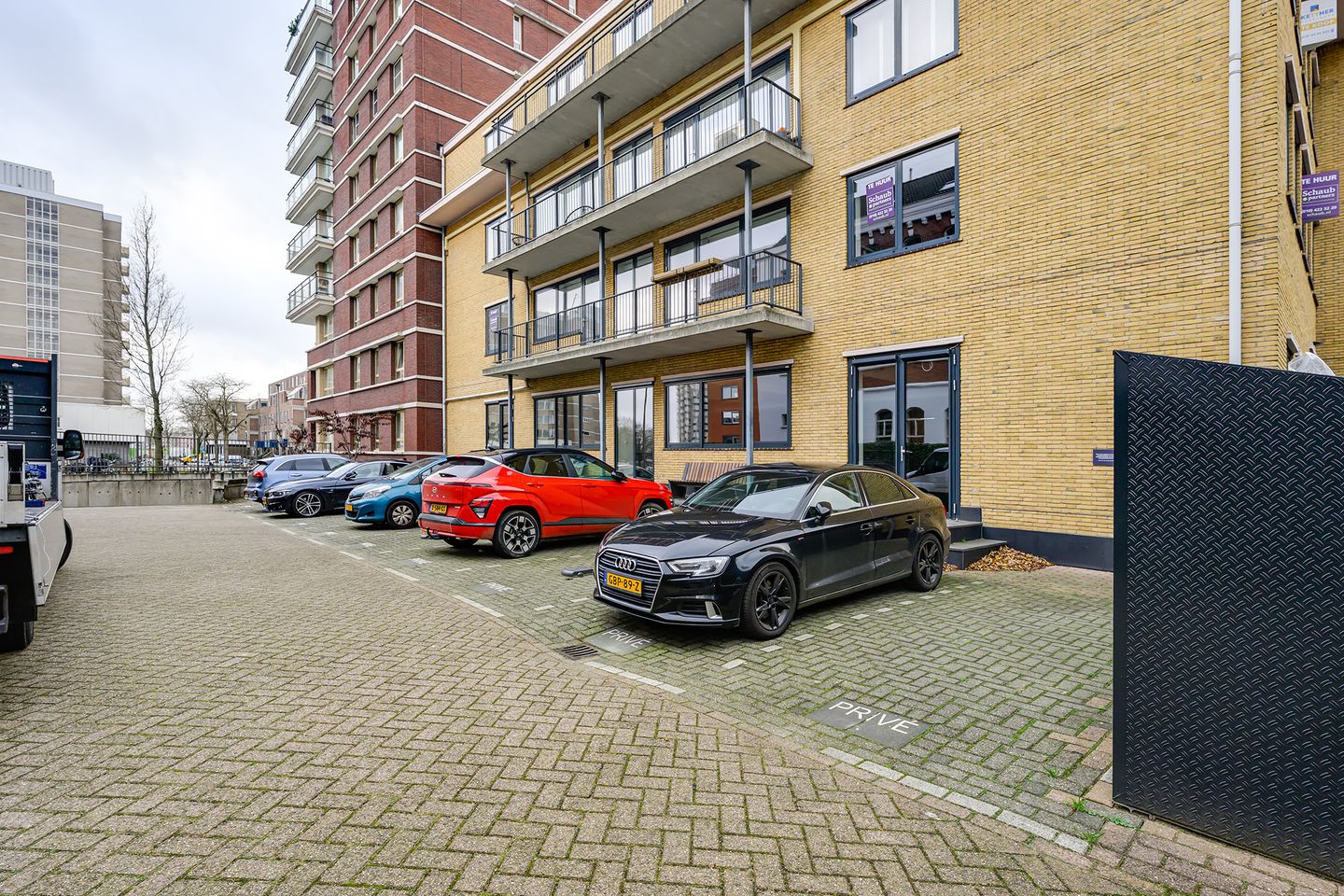 View photo 3 of Struisenburgstraat 40