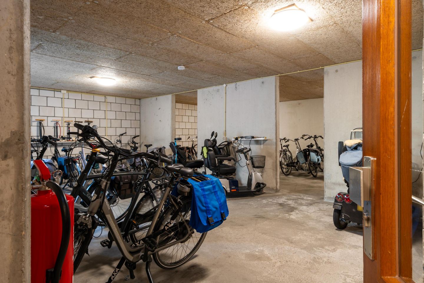 Foto 25 van Tichelwerkstraat 80