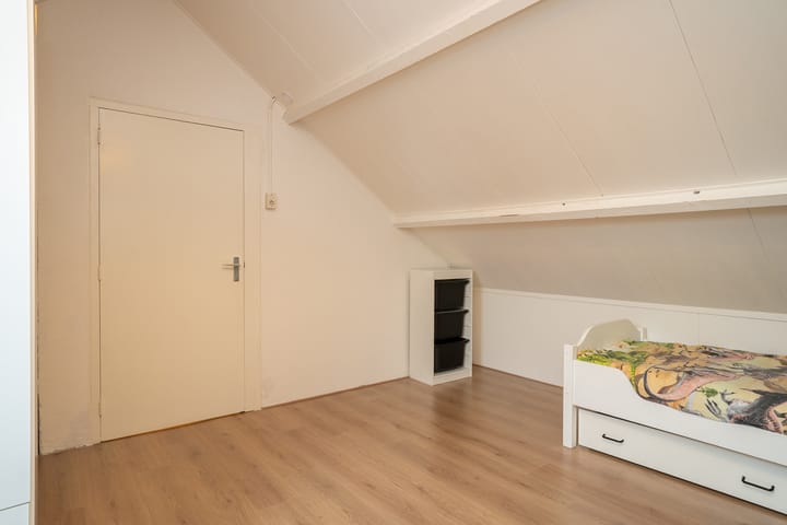 Foto 28 van Donckermannstraat 4