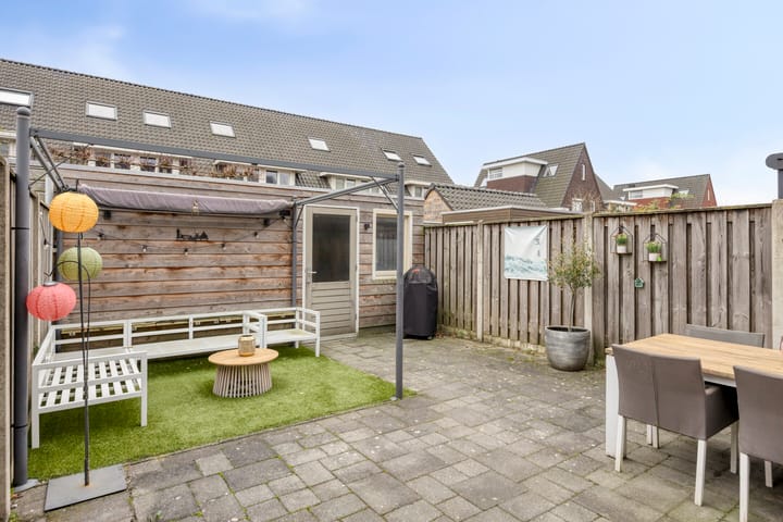 Foto 6 van Klaproos 27