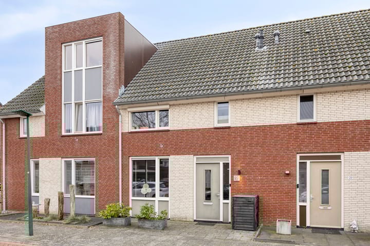 Foto 8 van Klaproos 27