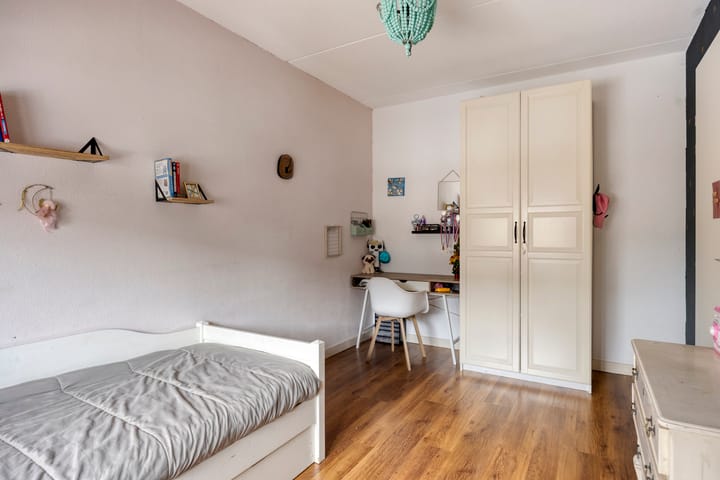 Foto 25 van Klaproos 27