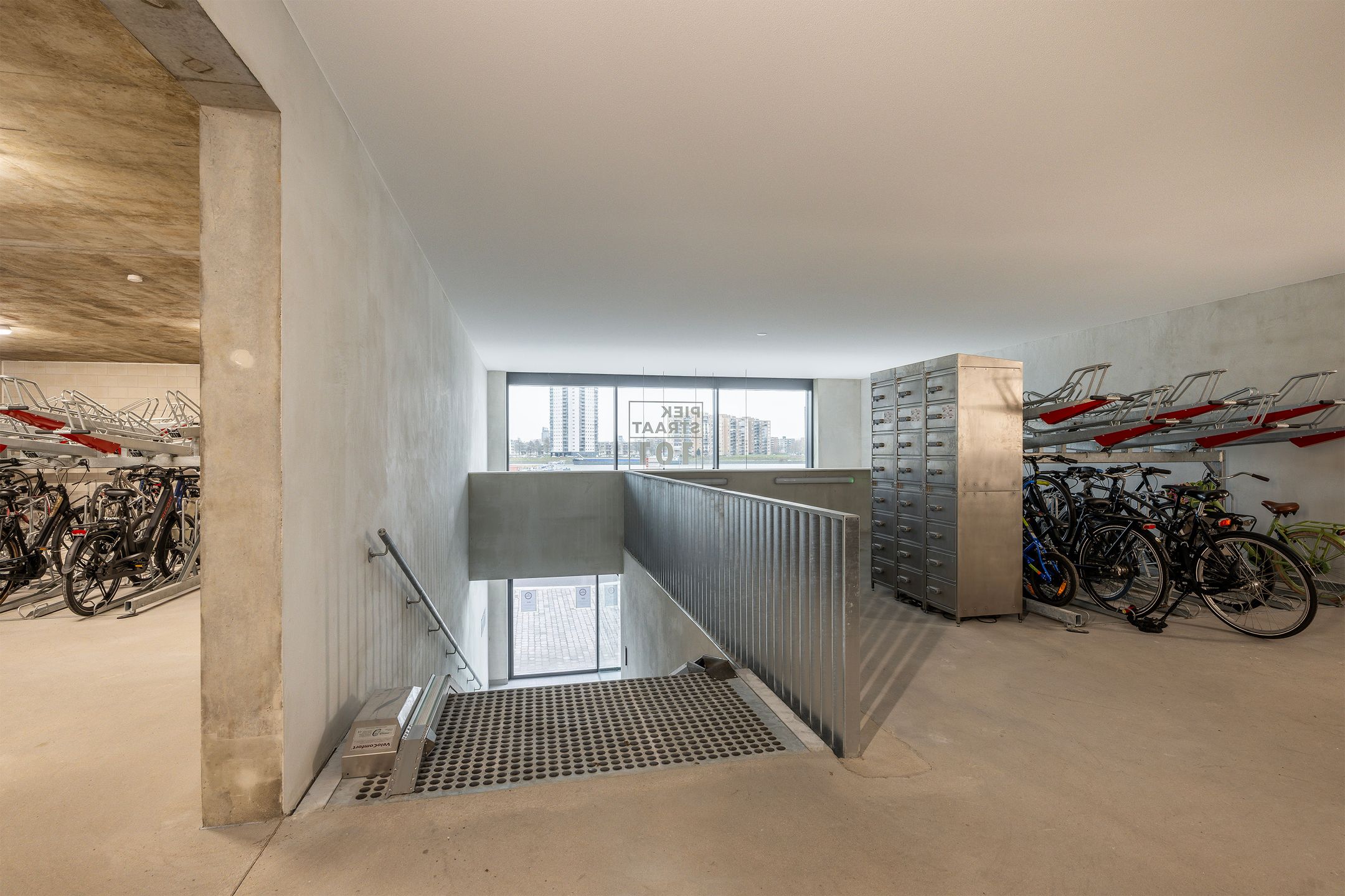 Foto 33 van Piekstraat 179