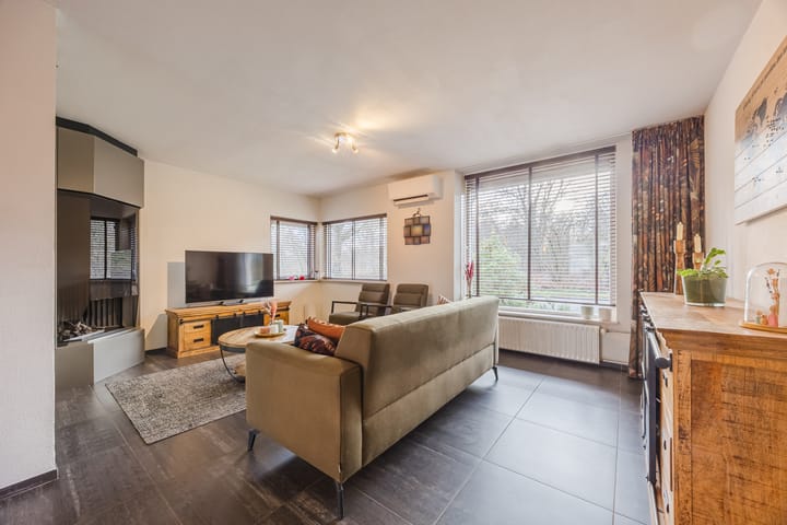 Foto 2 van Raamsingel 28