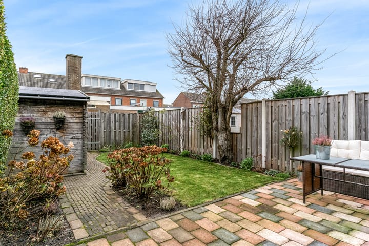 Foto 4 van Den Burglaan 22