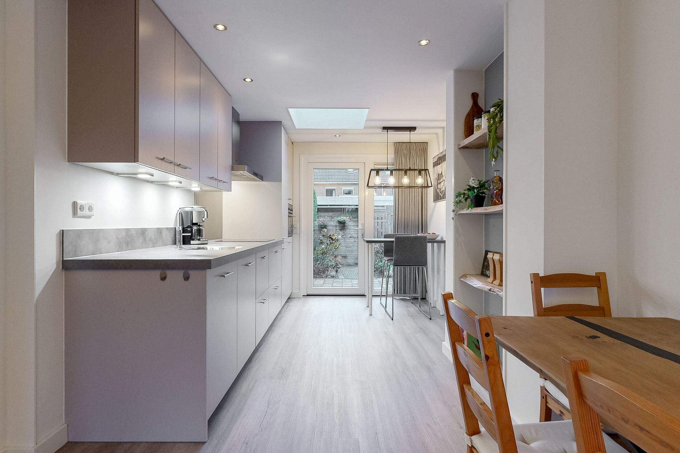 Photo 9 of Den Burglaan 22