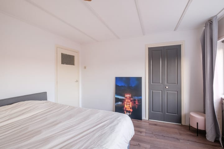 Photo 24 of Nassaustraat 24