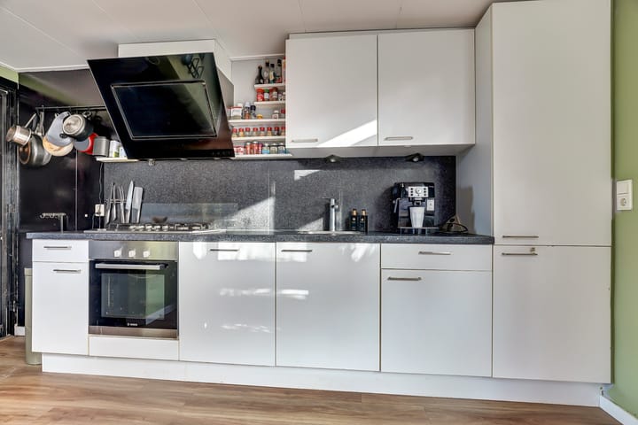 Foto 18 van Burgemeester Trooststraat 100