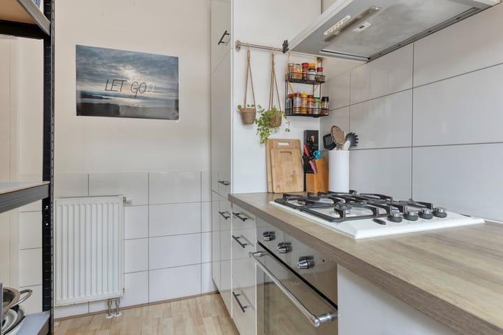 Photo 11 of Schilperoortstraat 91-A