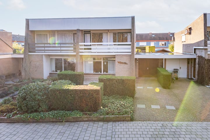 Foto 5 van Brederostraat 43