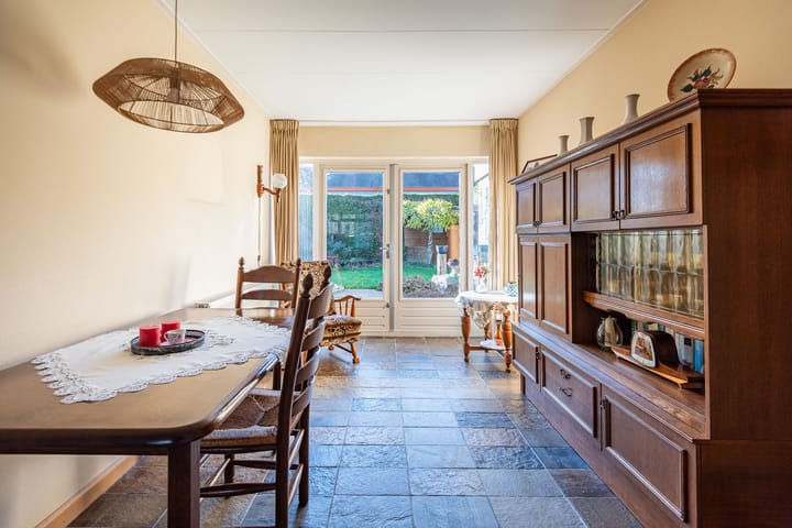 Foto 12 van Brederostraat 43