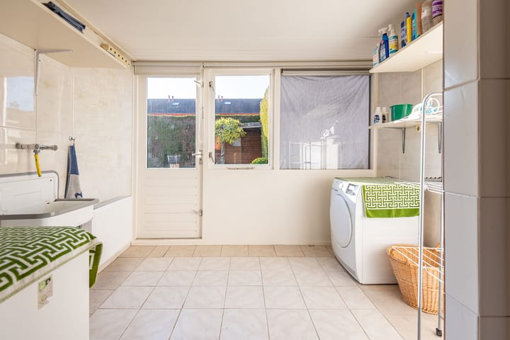 Foto 18 van Brederostraat 43